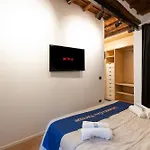 Labanca's Luxury Navona 2 *